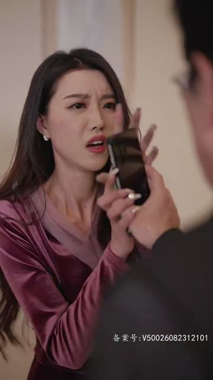 他的白月光(80集) 他的白月光(80集)一起看短剧