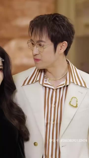 璀璨之争(79集) 璀璨之争(79集)抢先看热门短剧