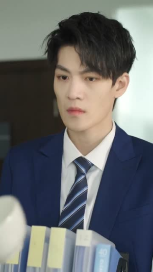 就想和你谈恋爱(25集) 就想和你谈恋爱(25集)短剧精彩绝伦