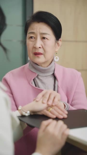 被偷走爱的那十年（43集）深深爱上这部剧