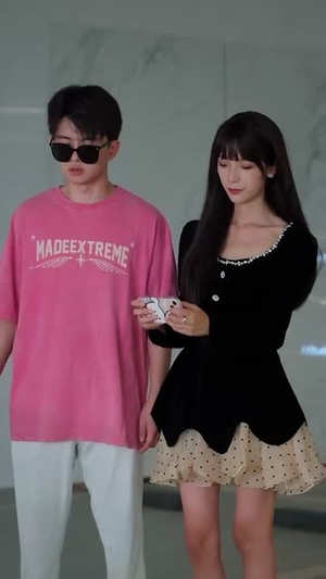 归来后,女神跪求原谅(40集) 归来后,女神跪求原谅(40集)小短剧推荐