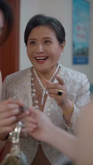 新:大难临头各自飞(53集) 新:大难临头各自飞(53集)大结局完美收官