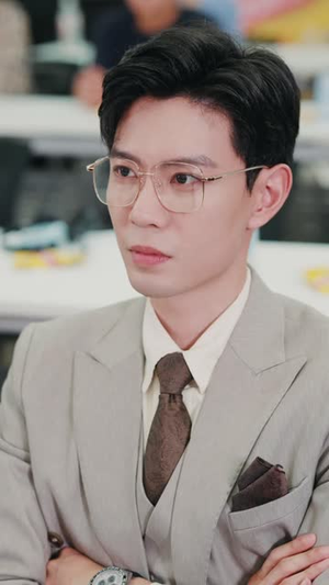 广告女王(16集) 广告女王(16集)好看上头短剧