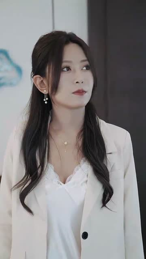 爱在谎言之城(44集) 爱在谎言之城(44集)精彩短剧推荐