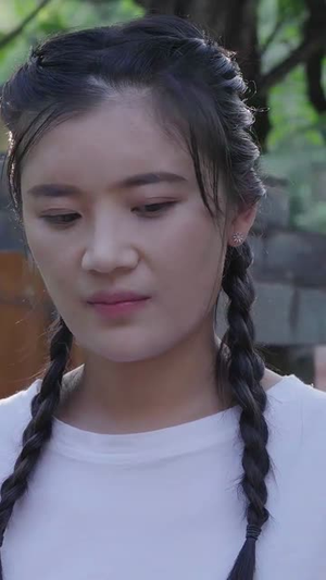 小院时光(100集) 小院时光(100集)河马免费短剧