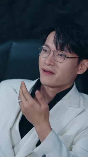 了不起的夏小姐(45集) 了不起的夏小姐(45集)热门短剧追不停