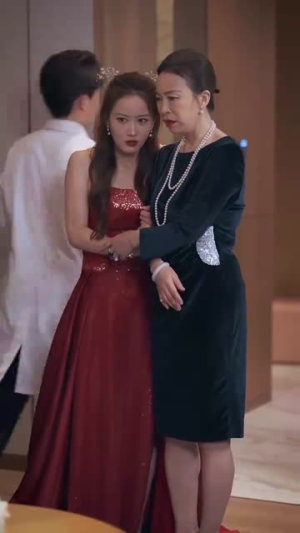 海棠经雨(95集) 海棠经雨(95集)好看短剧追不停