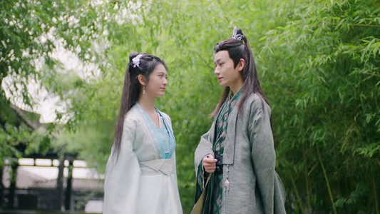 初颜(30集) 初颜(30集)每天分享短剧