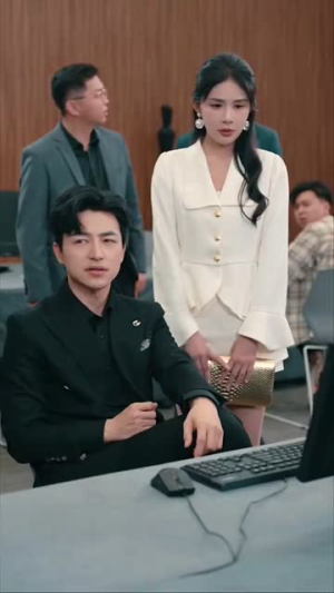 从直播开始预见未来(72集) 从直播开始预见未来(72集)一起追生活短剧