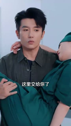 闪婚老公退役禁止心动(100集) 闪婚老公退役禁止心动(100集)古装热门短剧