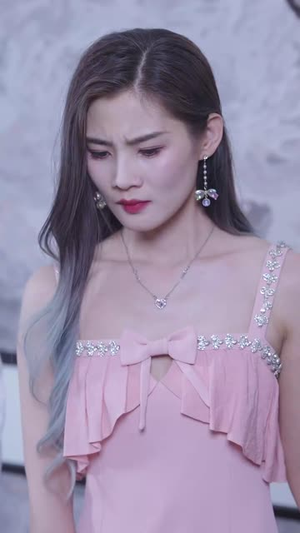 双面伊人(34集) 双面伊人(34集)熬夜追短剧