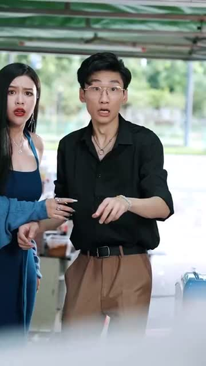 我家小卖部通天庭(76集) 我家小卖部通天庭(76集)短剧热门合集