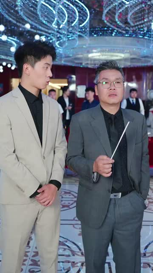 子凭父贵(27集) 子凭父贵(27集)精彩短剧片段