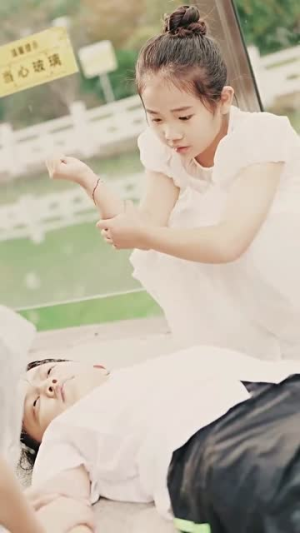 翻墙逃婚,萌妻休想逃(78集) 翻墙逃婚,萌妻休想逃(78集)女主谁演的