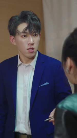 机场爱情故事(暧昧公寓) 机场爱情故事(暧昧公寓)看短剧放松一下