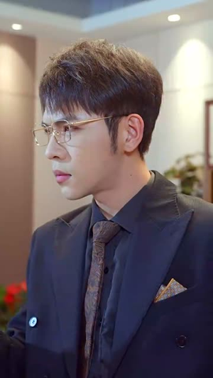 离婚后前夫秒变粘人精(80集) 离婚后前夫秒变粘人精(80集)百亿短剧抢先看