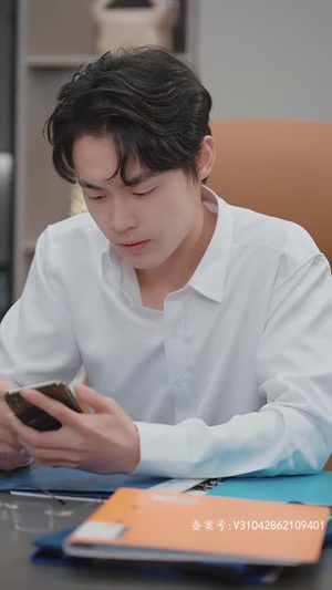 捡个豪门总裁当老公(97集) 捡个豪门总裁当老公(97集)全集在线看