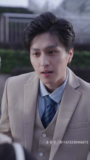 合约期间爱上她(99集) 合约期间爱上她(99集)免费短剧就是爽