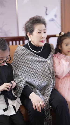 千金归来:她带着四宝惊艳全城(92集) 千金归来:她带着四宝惊艳全城(92集)精彩短剧片段