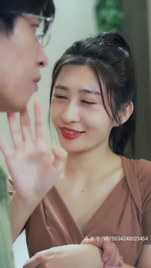 我和房东的秘密,我的美女室友,这个房客不一般(合集) 我和房东的秘密,我的美女室友,这个房客不一般(合集)免费在线看全集