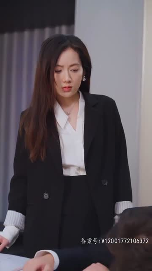 玩火娇妻你别跑(82集) 玩火娇妻你别跑(82集)民国短剧推荐