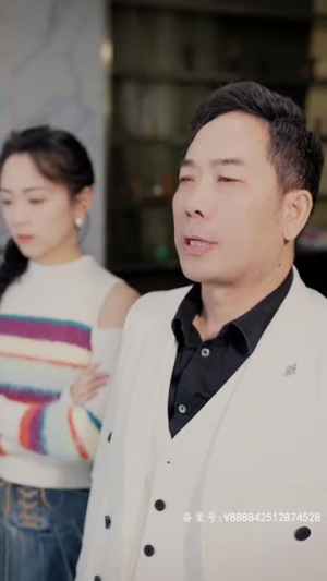 小甜妻她又娇又撩(83集) 小甜妻她又娇又撩(83集)温柔追捕短剧