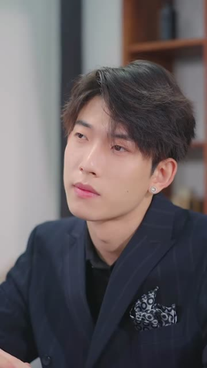 萌宝助攻,周少宠妻送上门(83集) 萌宝助攻,周少宠妻送上门(83集)热门短剧又来了