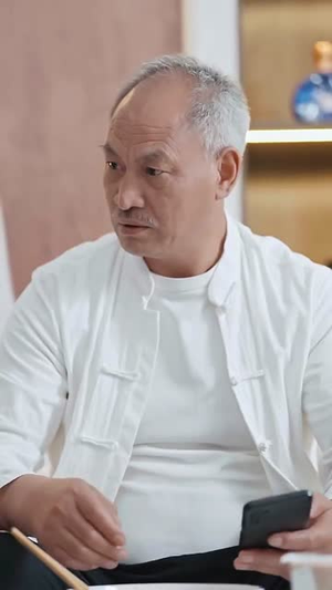 报告妈咪,爹地是总裁(80集) 报告妈咪,爹地是总裁(80集)热门短剧大全