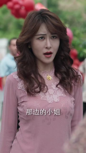 农村里飞出金凤凰（68集）360网盘观看