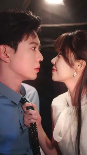 闪婚后,夫人她气运爆棚(100集) 闪婚后,夫人她气运爆棚(100集)番茄免费短剧