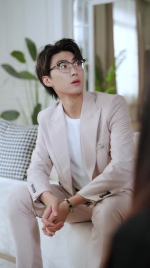 他选择白月光我转身离开(69集) 他选择白月光我转身离开(69集)短视频追剧推荐