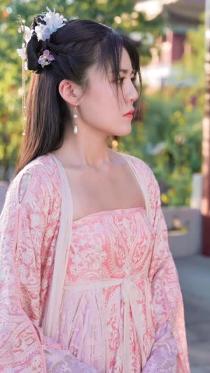 新版:王妃她又美又飒(103集) 新版:王妃她又美又飒(103集)短剧免费观看