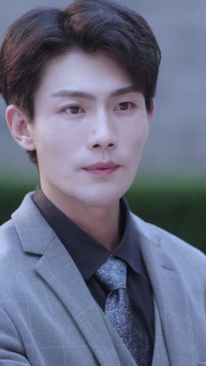 新版:悠悠寸草心(76集) 新版:悠悠寸草心(76集)零花钱看整部剧