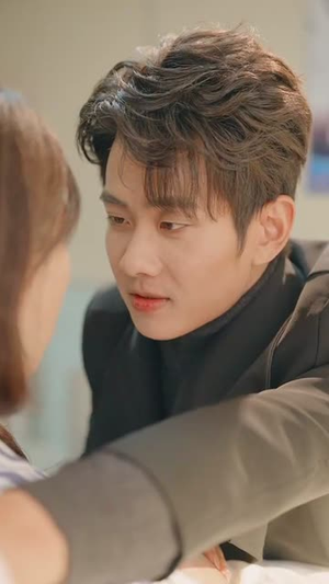 晚风吹心语(43集) 晚风吹心语(43集)红果免费看短剧