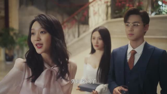 向她逆光而来(26集) 向她逆光而来(26集)大结局一气呵成