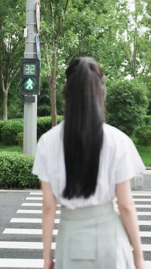 重生33次我爱他（6集）零花钱看整部剧