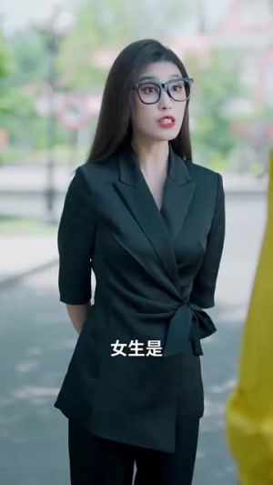 在相亲节目上我手撕渣女(77集) 在相亲节目上我手撕渣女(77集)最后一集