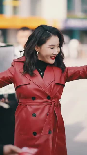 我的爷爷是英雄(30集) 我的爷爷是英雄(30集) 追风的女孩短剧