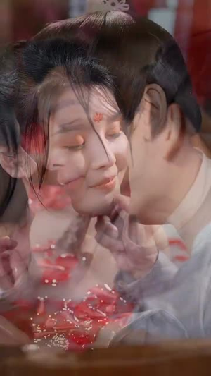 我家大床通古代,被女帝偷听心声(60集) 我家大床通古代,被女帝偷听心声(60集) 哪个短剧网能看