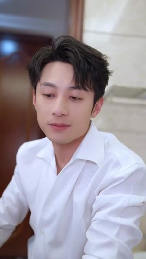 野玫瑰风情撩人(85集) 野玫瑰风情撩人(85集)看短剧放松一下