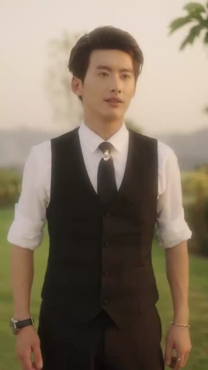 我怀崽他孕吐三胎团宠我赢麻了(80集) 我怀崽他孕吐三胎团宠我赢麻了(80集)免费短剧全集看