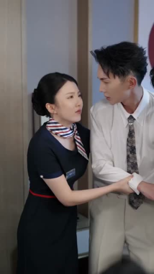 万里高空遇见你(100集) 万里高空遇见你(100集)古装热门短剧