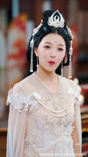 她修仙的你惹她干嘛&师姐下山全京城追着她宠 (52集)1-102集