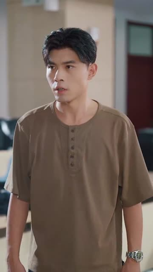 兄弟收手吧外面全是警察 (80集) 独家资源免费看