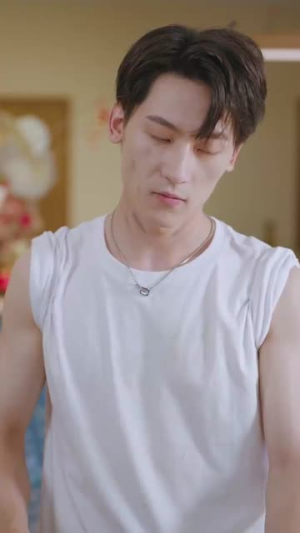 我靠怨气收集系统成为巨星(82集) 我靠怨气收集系统成为巨星(82集)火爆短剧热播中