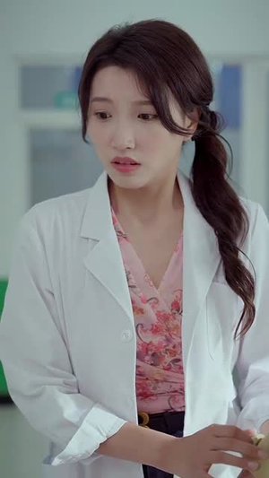 一颗黄金梨救了全村人（88集）短剧演员排行榜