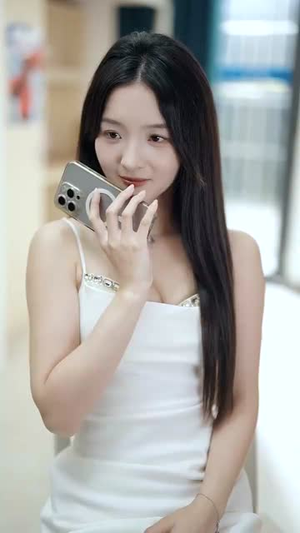 绑定花钱不还价系统校花女友惊呆了（102集）精彩热门短剧