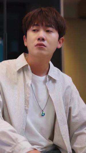 我的房东是偶像歌手(80) 我的房东是偶像歌手(80)红果免费短剧