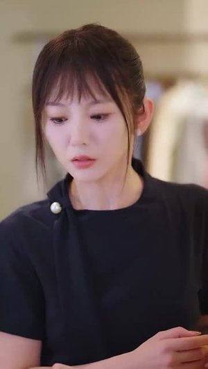 离婚后，开挂系统找上我 (74集) 短剧上热门