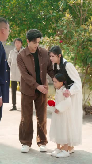 重生物价贬值我把妻女宠上天(81集) 重生物价贬值我把妻女宠上天(81集)短剧前十排行榜